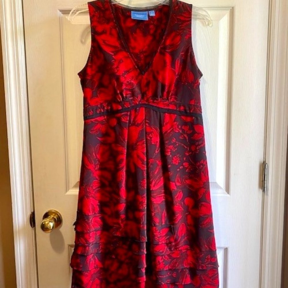 Vera Wang Women's Red Dress Size 6